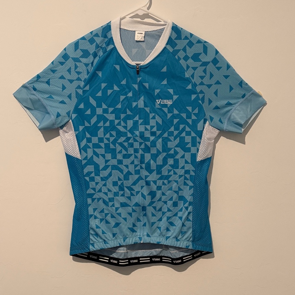 NWT Women VEBE Sport 1/4 Zip Cycling shirt blue geometric pattern Size L